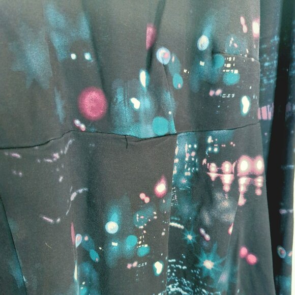 Melissa McCarthy Seven7 Womens 1X Black City Lights Abstract Print Tunic Top - Picture 3 of 9